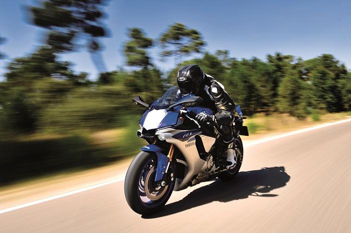 Yamaha YZF-R1: emoções fortes com uma máquina de precisão