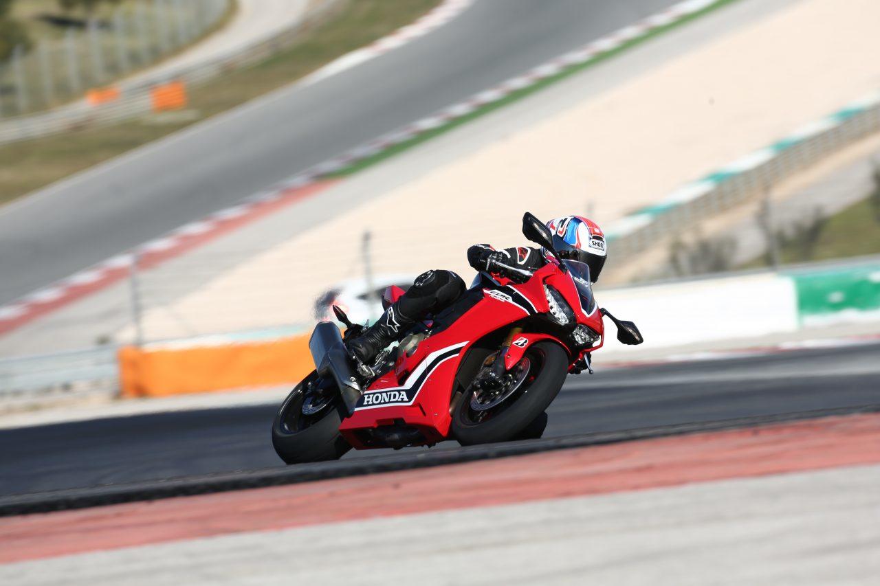 Evolução da Honda Fireblade desde 1992