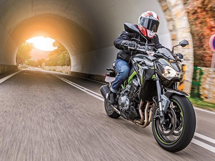 Kawasaki Z900: Mini Streetfighter