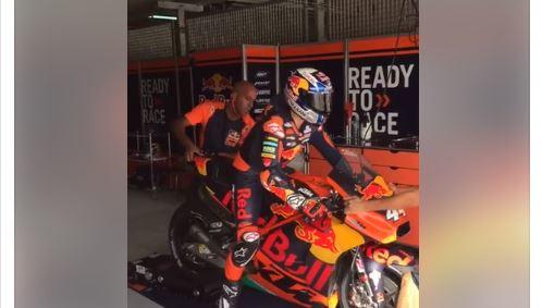 Vídeo | O momento em que Miguel Oliveira testou pela primeira vez uma MotoGP