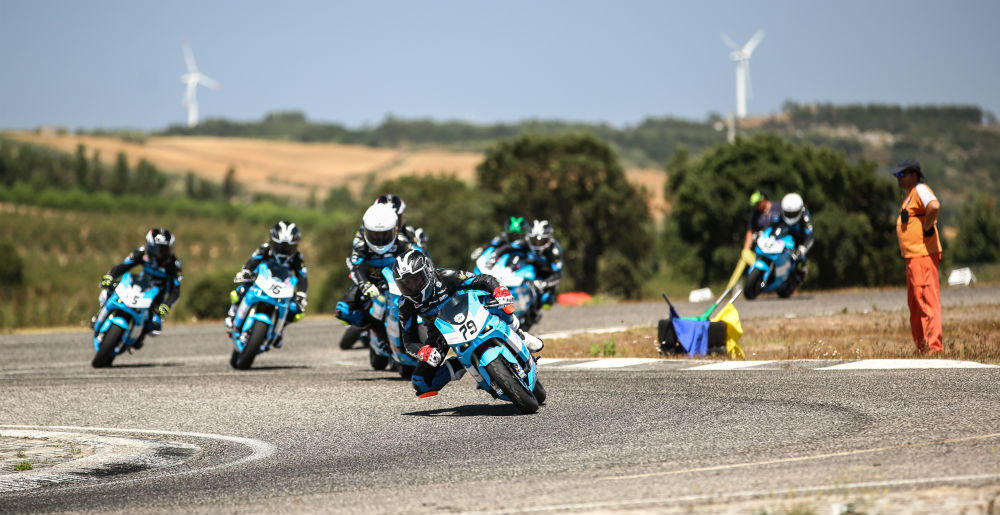 Treinos de pré-temporada da Oliveira Cup começam no SAKI
