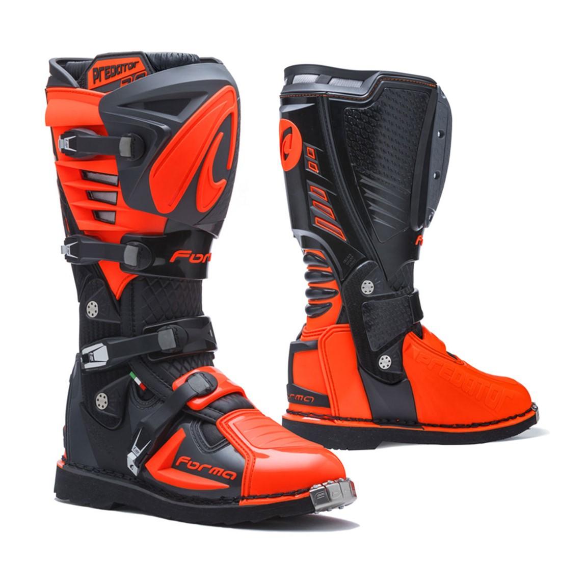 Botas Forma Predator disponíveis na Salgados Moto