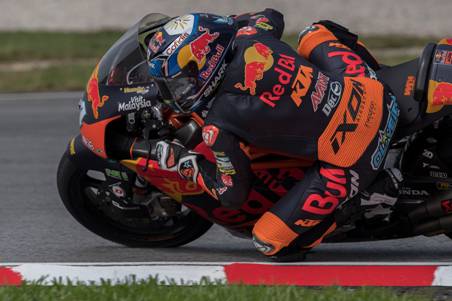 GP da Malásia registou alguma chuva no primeiro dia de treinos livres