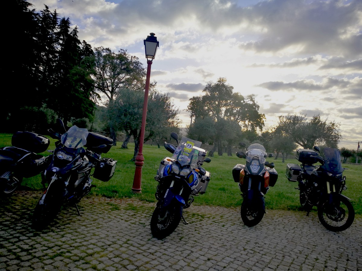 Moto Clube do Porto comemora 25 anos de mototurismo