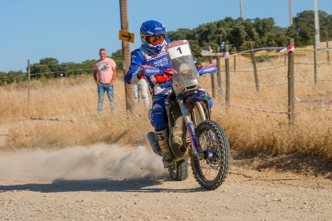 António Maio estreou moto do Dakar em provas do CNTT