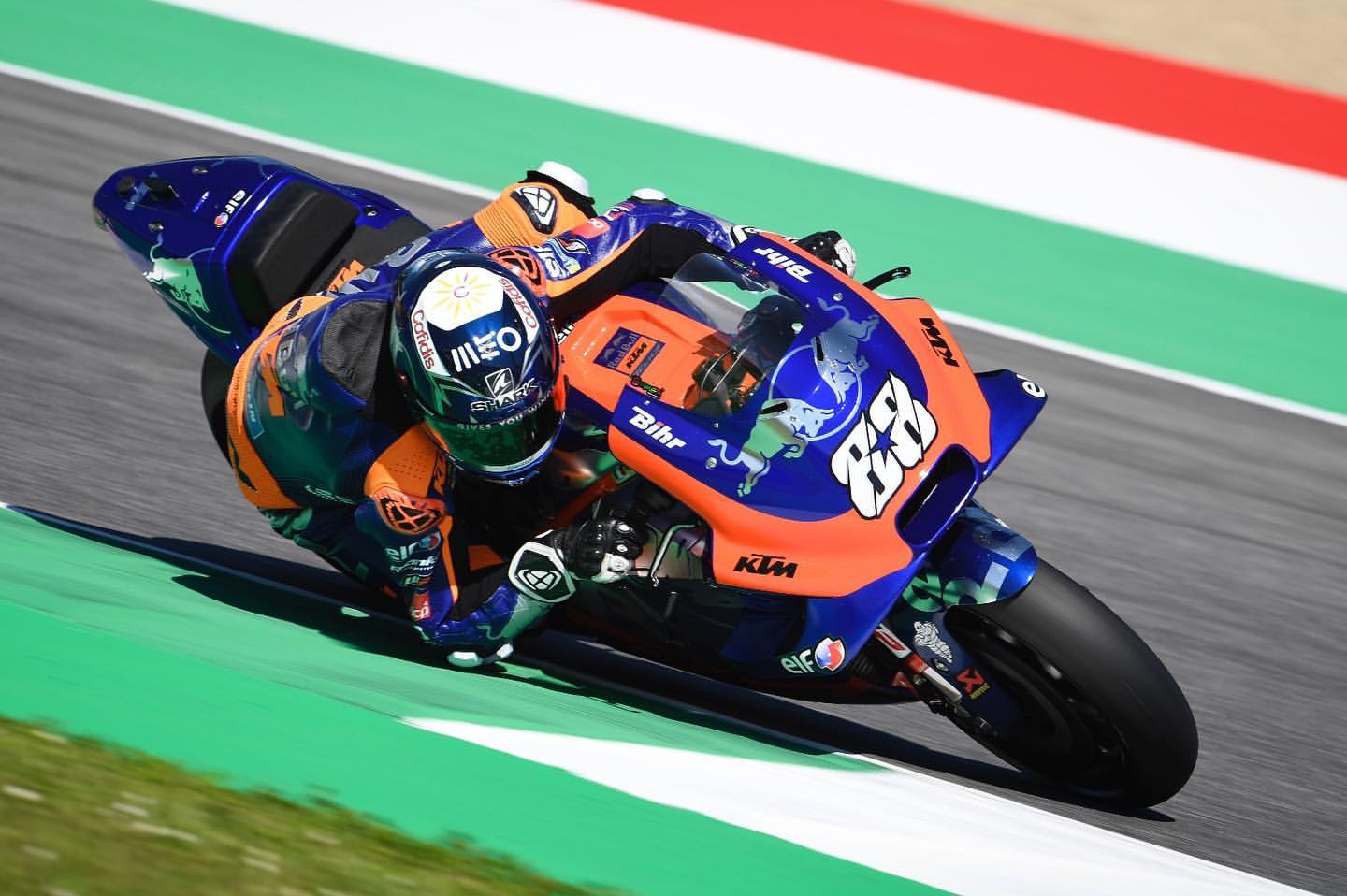 Miguel Oliveira de volta aos pontos em Barcelona