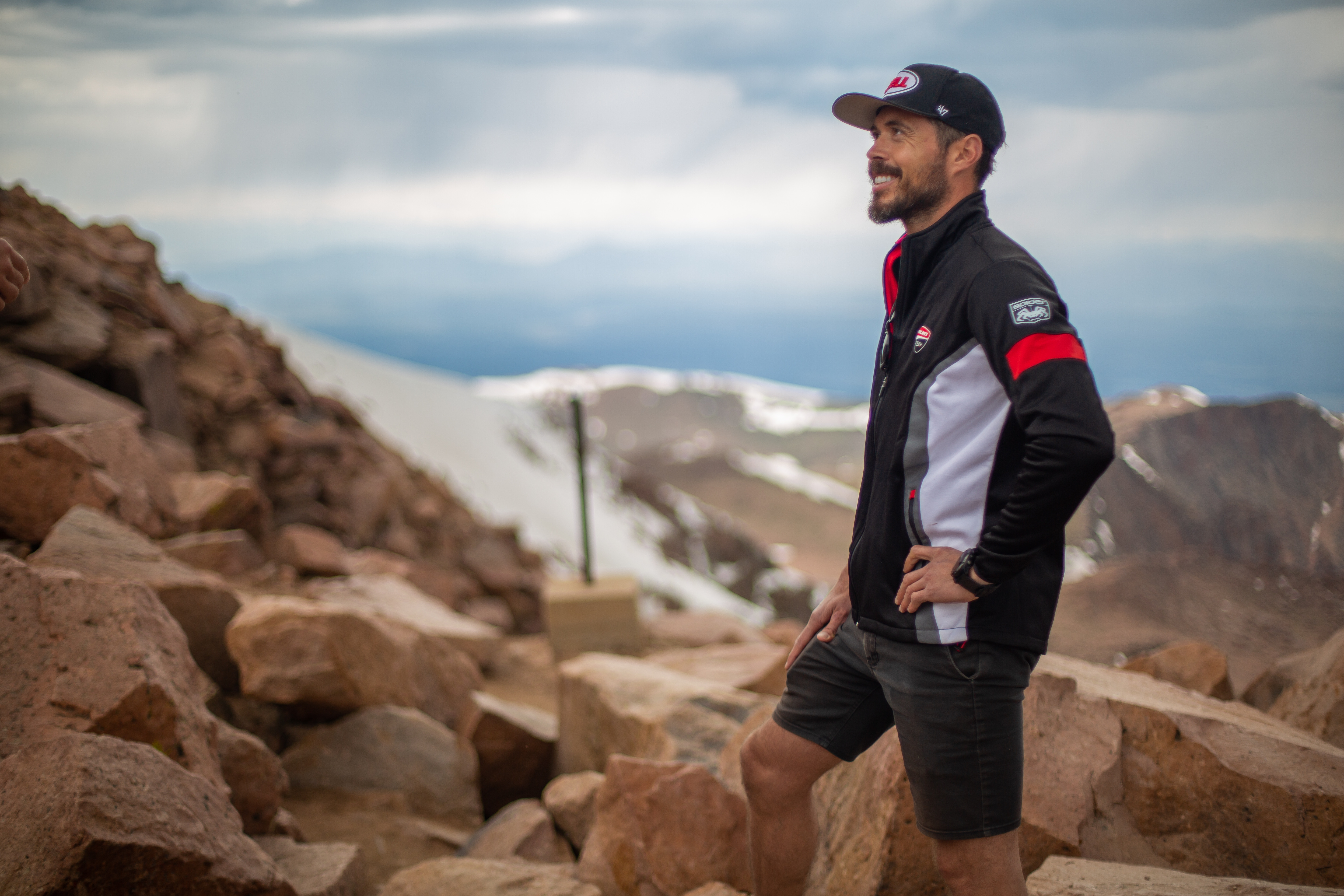 Pikes Peak International Hill Climb e a Ducati North apoiam mãe de Carlin Dunne