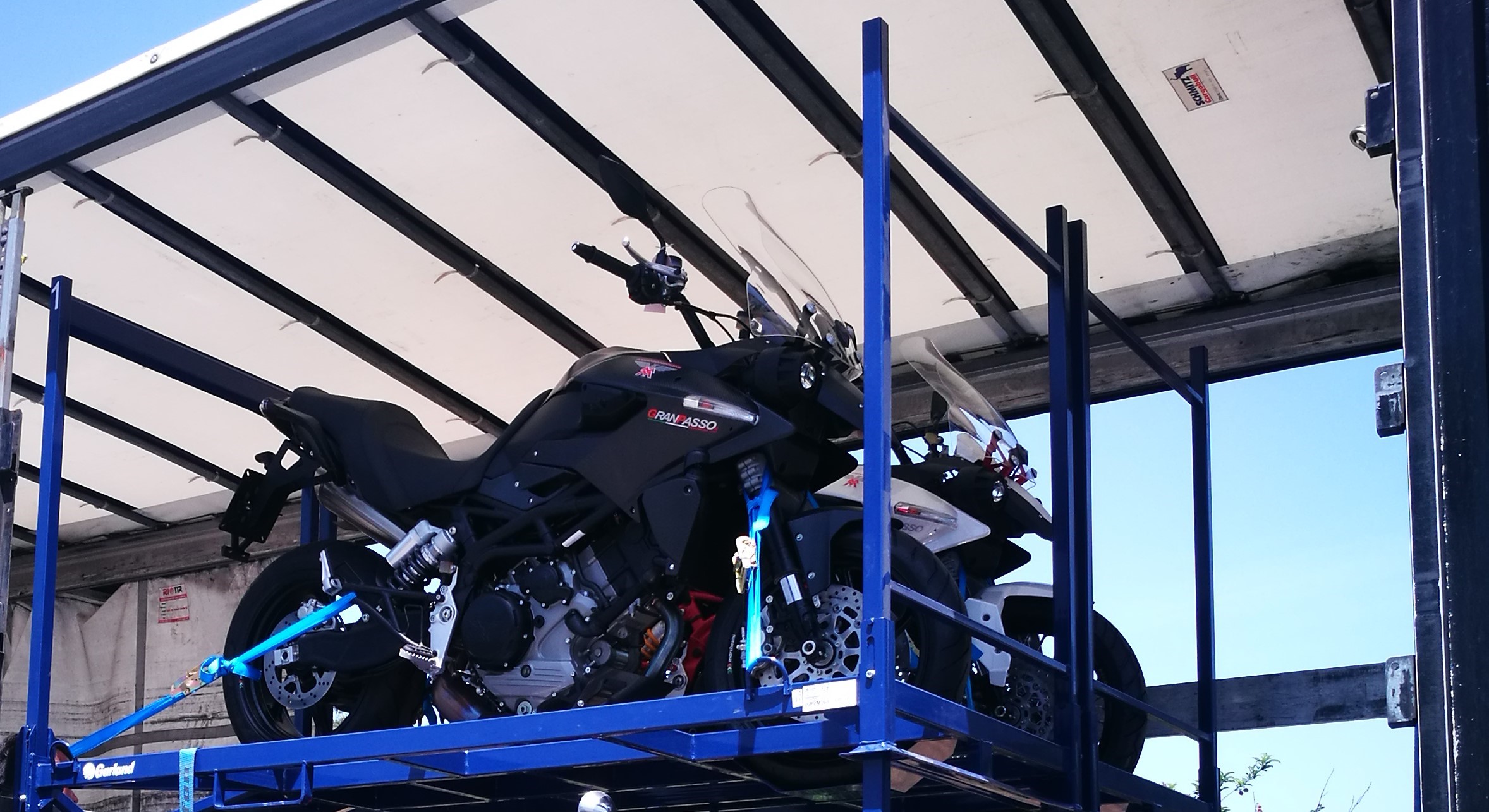 Garland Transport Solutions duplica volume de transporte de motos