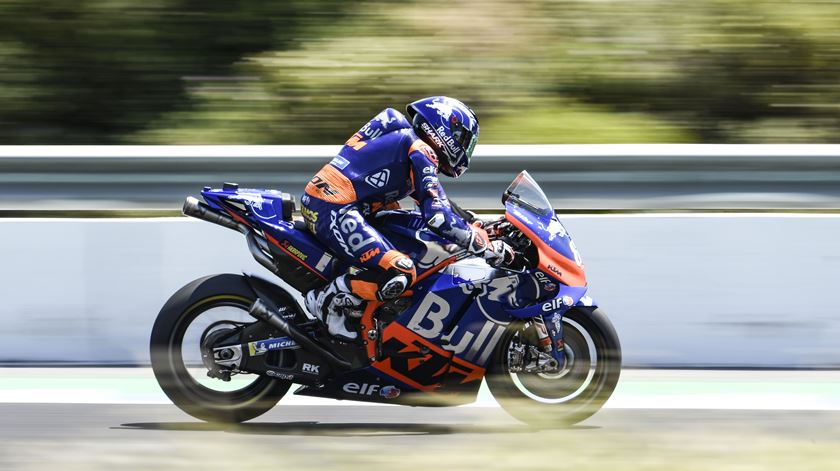 Marquez vence GP de Misano, Miguel Oliveira fica em 16º