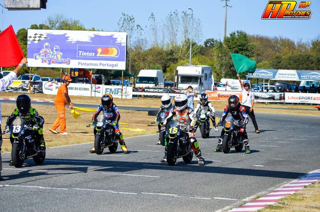 FIM Mini GP World Series com arranque rápido