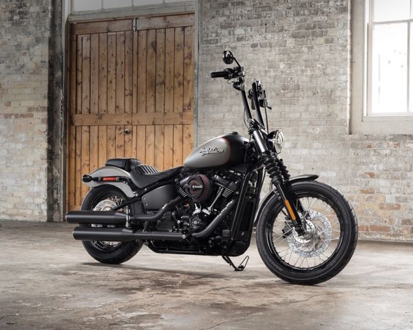 Harley-Davidson Street Bob – em vídeo