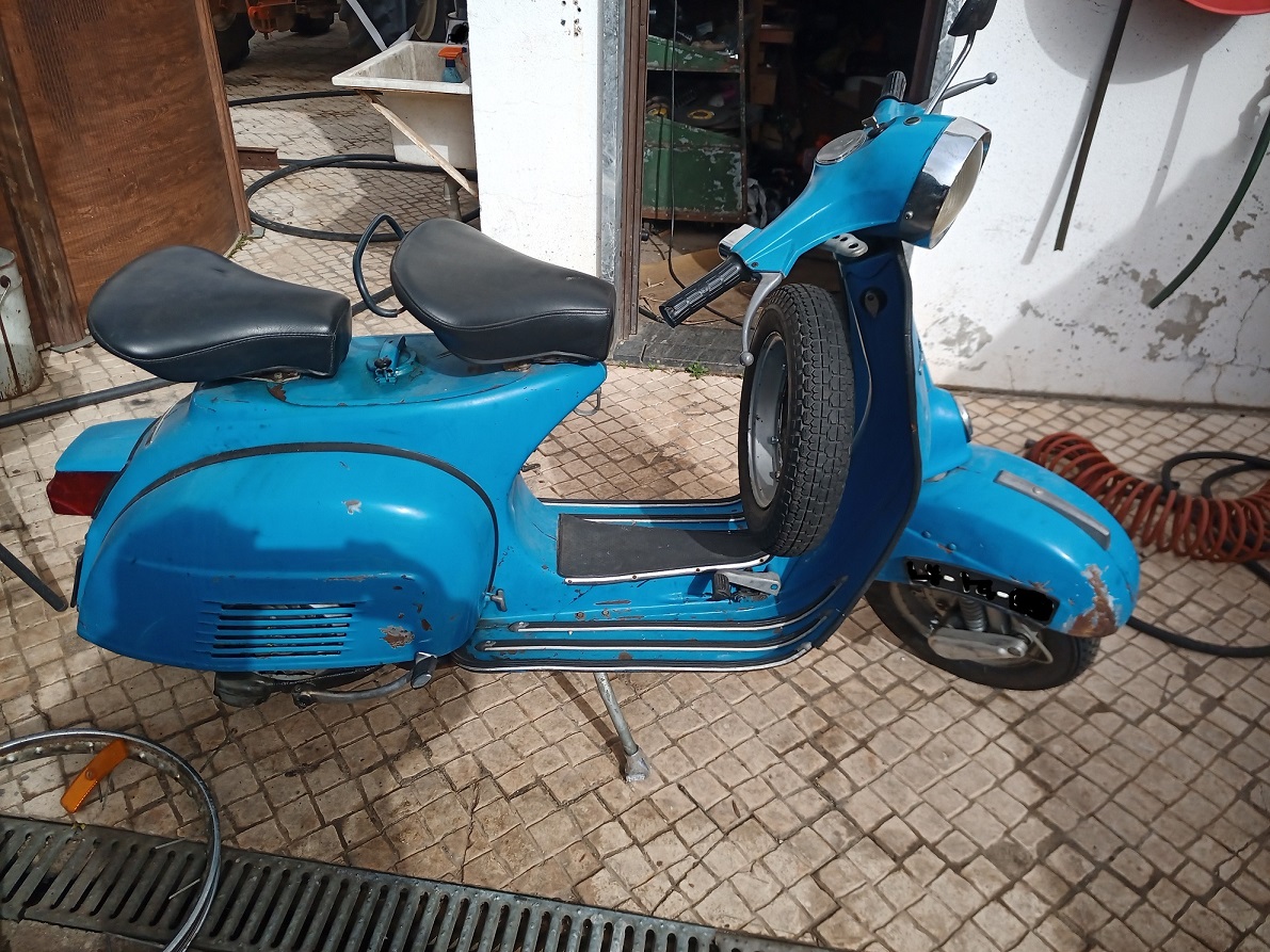 Ciclomotores e Motociclos que marcaram uma geração – Vespa 125 GTR