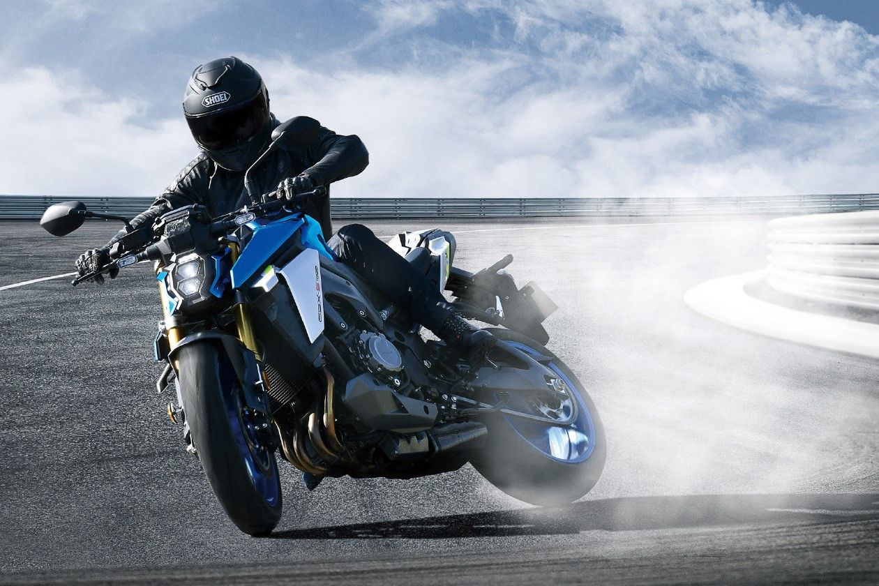 Suzuki GSX-S 1000 – em vídeo