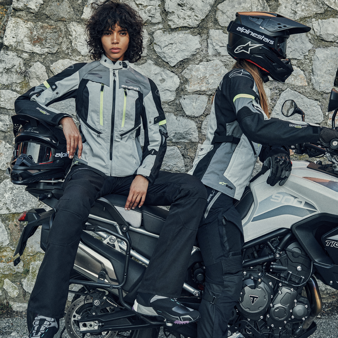 Alpinestars mostra coleção de acessórios e equipamentos para 2023