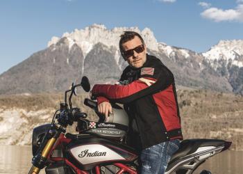 FTR Sebastien Loeb: Testa uma Indian e ganha esta edição especial