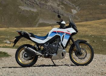Honda Transalp XL750 – em vídeo
