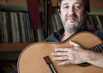 Rui Veloso vai cantar hino nacional no MotoGP de Portugal