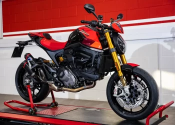 Ducati Monster SP – em vídeo