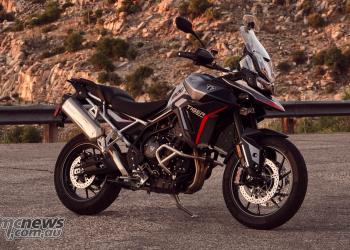 Nova Triumph Tiger 900 para 2024 promete elevar a fasquia