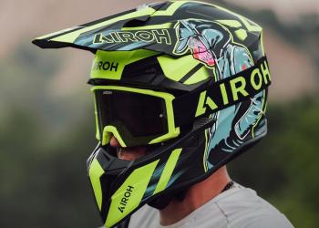 Capacete Airoh WRAAP