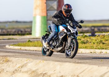 CFMOTO 450NK – Teste