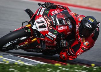 Nicolò Bulega volta a surpreender no AIA