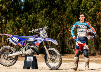 Campeão juvenil Domingos Cunha avança para temporada 2024