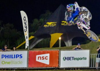 Português Paulo Alberto conquista título de Campeão Brasileiro de Supercross 2024