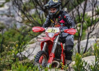 Diogo Vieira triunfa na prova inaugural do Campeonato Nacional de Hard Enduro