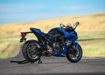 Vídeo – Suzuki GSX 8-R