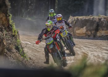 Campeonato Nacional de Flat Track na Aldeia de Chãos