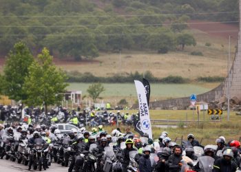 Portugal de Lés-a-Lés arranca em Portimão