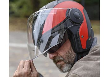 Caberg lança capacete SOHO