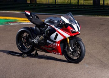 Ducati Panigale V2 Superquadro Final Edition