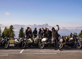 European Bike Week 2024 homenageia a lenda da Harley-Davidson, Willie G. Davidson