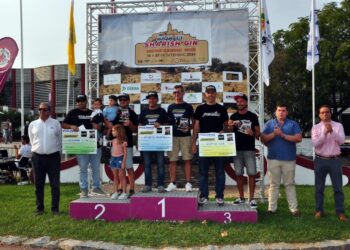 Dupla Arnaldo Monteiro e Farinha Duarte vence Troféu Polaris na Baja TT Sharish Gin