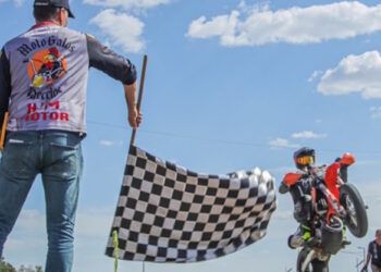 Sebastián Gil e David Dias consagram-se campeões nacionais de Supermoto em Portalegre