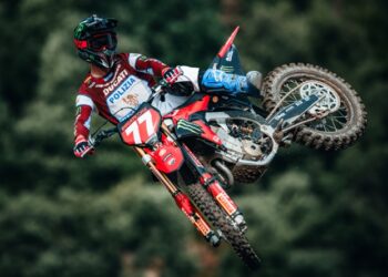 A Desmo450 MX conquista o primeiro título de Motocross da Ducati na sua estreia no Campeonato Italiano de MX1 com Alessandro Lupino