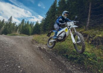 Husqvarna Mobility junta a nova Pioneer à gama de motos elétricas