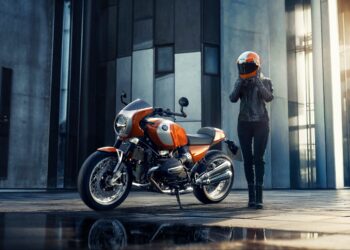 BMW Motorrad apresenta a R 12 S