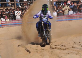 Monte Gordo Sand Race anima areal algarvio