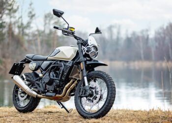 Brixton Crossfire 500 XC é Motociclo do Ano da BBC TopGear Awards 2025