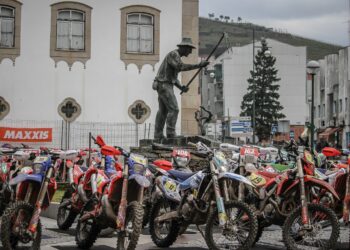 Campeonato Nacional de Enduro CFL: pilotos do Mundial dominam no Alto Douro