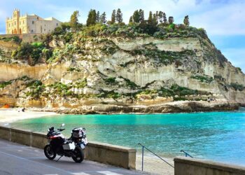 Multistrada V4 Rally conclui viagem europeia de 60 mil km