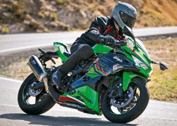 Teste – Kawasaki ZX-4RR – Espírito livre
