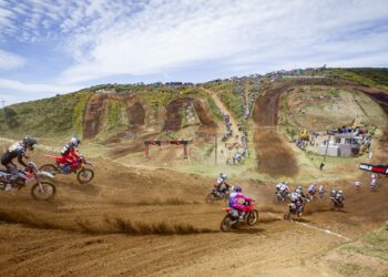 Clássica da Páscoa do Motocross é em S. Quintino