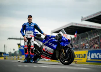 Alpine e Prima Pramac Yamaha MotoGP celebram 70 anos da marca