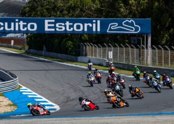 Muita ação na abertura do Campeonato Nacional de Velocidade