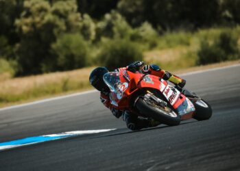 Campeonato Nacional de Velocidade regressou ao Estoril