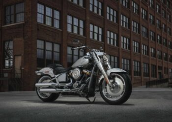 Harley-Davidson revela nova Fat Boy Gray Ghost edição Limitada